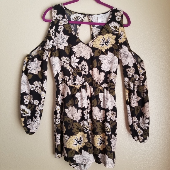 Leith Floral Romper - Picture 4 of 8